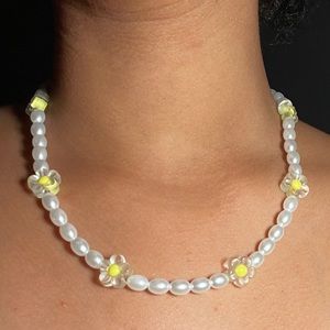 Flower necklace